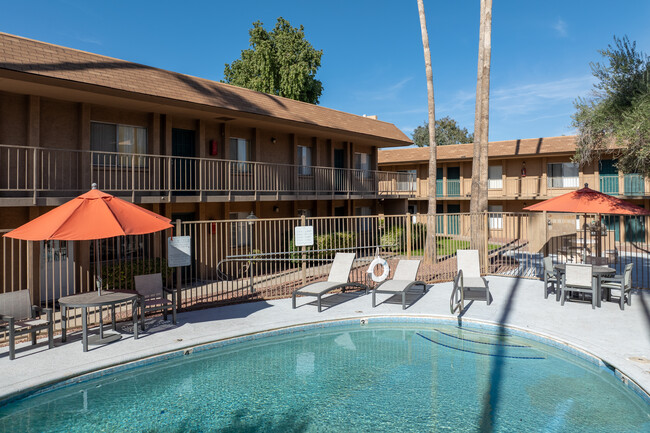 Country Club Terrace in Tucson, AZ - Building Photo - Building Photo