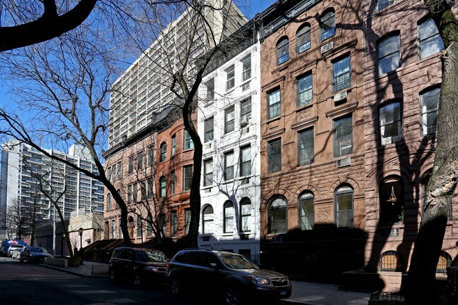 53 West 94th Street in New York, NY - Foto de edificio - Building Photo