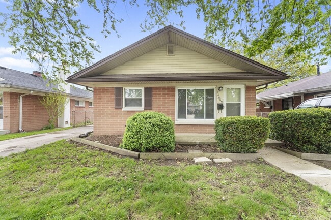 property at 14069 Helen St