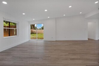 4201 Mizell St in Orlando, FL - Building Photo - Building Photo