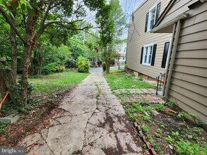 1395 Morris Rd SE in Washington, DC - Building Photo - Building Photo