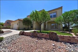 6732 Pearl Ridge Dr in El Paso, TX - Building Photo - Building Photo