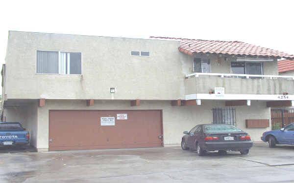 4254 42nd St in San Diego, CA - Building Photo - Building Photo