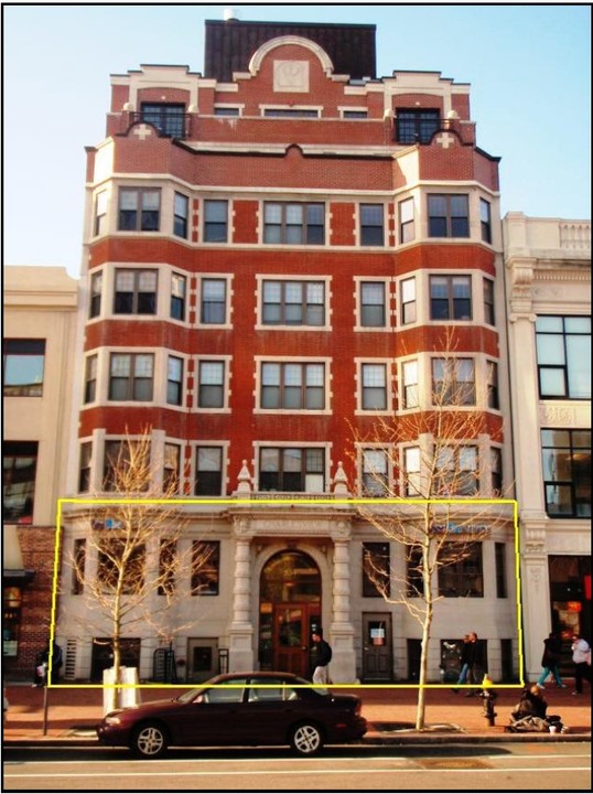 534 Commonwealth Ave in Boston, MA - Building Photo