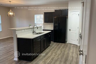 136 Autumn Bluff Cir in Mount Holly, NC - Foto de edificio - Building Photo