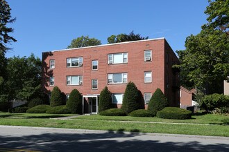 59 Broad St in Westfield, MA - Foto de edificio - Building Photo