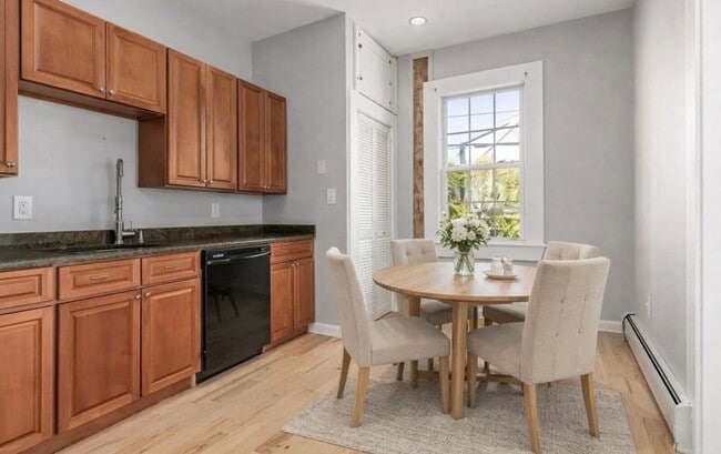 9 Prospect St in Portsmouth, NH - Building Photo - Building Photo