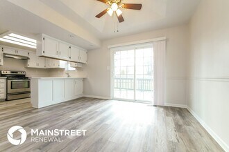 10439 N Cherry Dr in Kansas City, MO - Building Photo - Building Photo