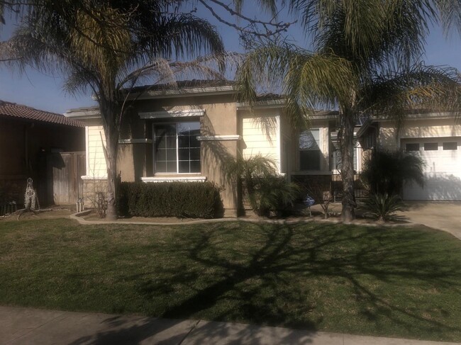 property at 2718 Myrtle Ave