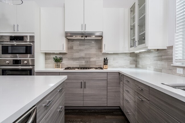 property at 2312 Hutchins St