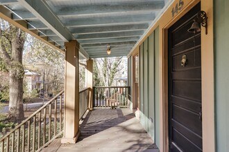 145 Hendrix Ave in Athens, GA - Building Photo - Building Photo