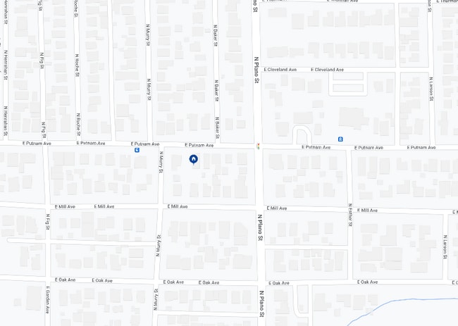 357 E Putnam Ave in Porterville, CA - Foto de edificio - Building Photo