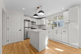 9 Dexter St in Boston, MA - Foto de edificio - Building Photo