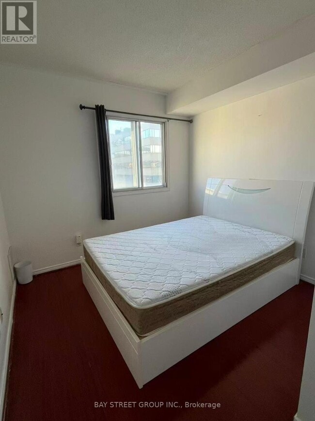 113-2351 Kennedy Rd in Toronto, ON - Building Photo - Building Photo