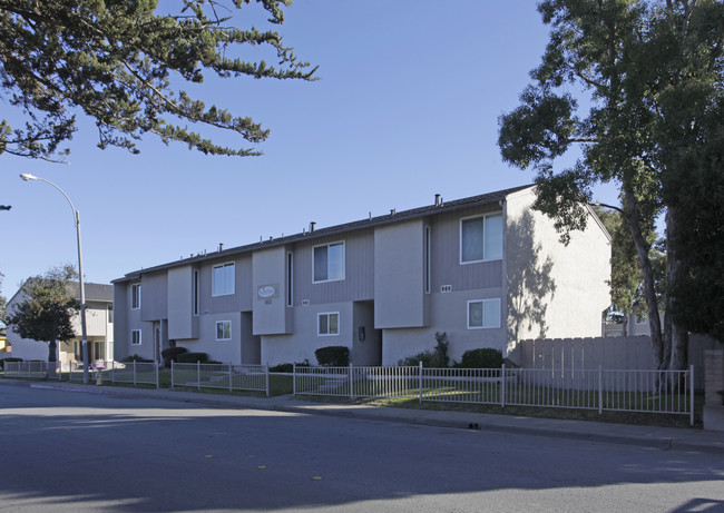 1622-1630 Noche Buena St in Seaside, CA - Building Photo - Building Photo