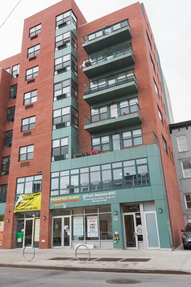 1078 Fulton St in Brooklyn, NY - Building Photo - Building Photo