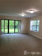 322 Hampshire Ct in Piscataway, NJ - Building Photo - Building Photo