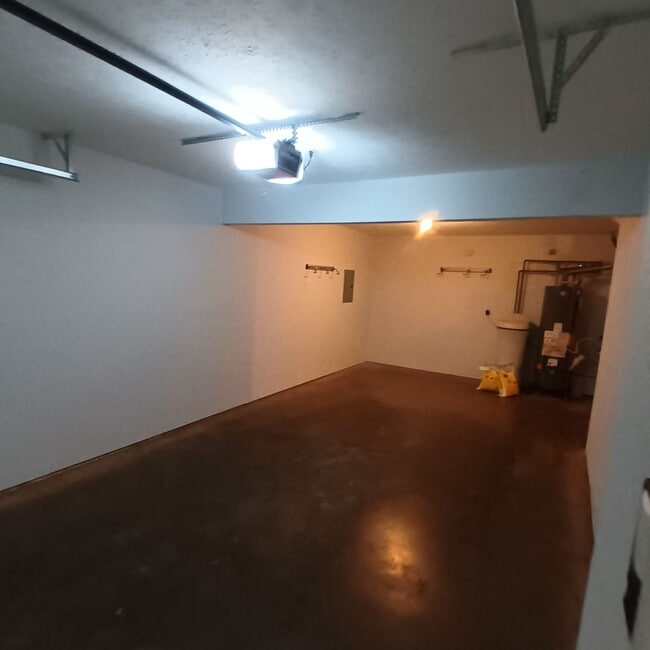 property at 1904 Griffon Dr