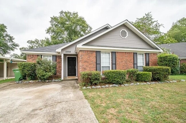 property at 5208 Spinnaker Ct
