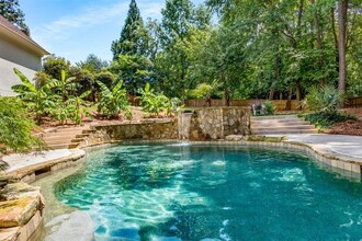 510 Northland Ridge Ct in Atlanta, GA - Building Photo - Building Photo
