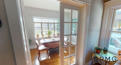 132 S Clemens Ave in Lansing, MI - Building Photo - Building Photo