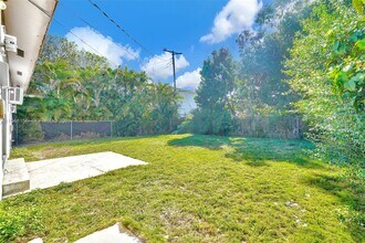 130 NW 48th St in Miami, FL - Building Photo - Building Photo