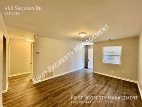 445 Sequoia Dr in Chattanooga, TN - Building Photo - Building Photo