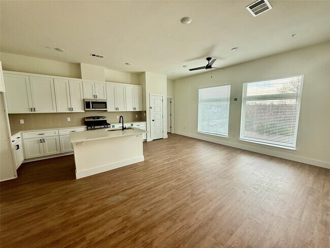 property at 1811 Webberville Rd
