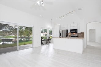 1901 SW 129th Terrace in Miramar, FL - Building Photo - Building Photo