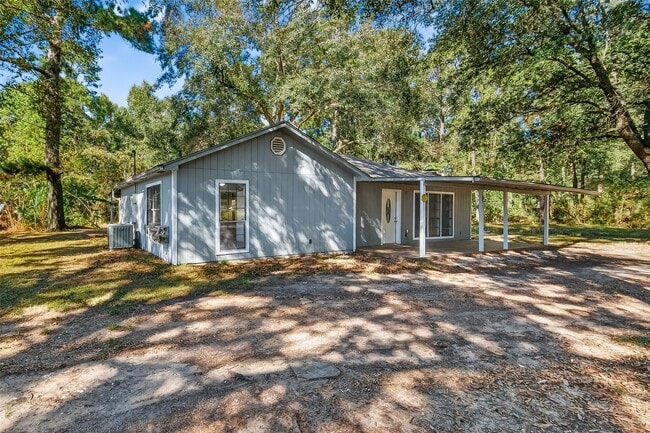 663 County Rd 347 S in Cleveland, TX - Building Photo - Building Photo