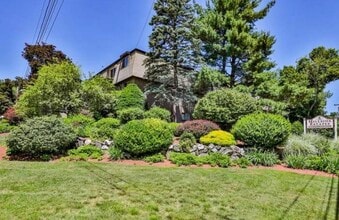 3 Silvestri Cir, Unit 12 in Derry, NH - Building Photo - Building Photo