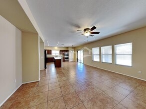 19718 E Canary Way in Queen Creek, AZ - Foto de edificio - Building Photo