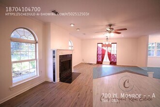 700 W Monroe Ave in Jonesboro, AR - Building Photo - Building Photo