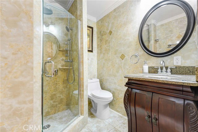 19530 Enadia Way in Los Angeles, CA - Building Photo - Building Photo