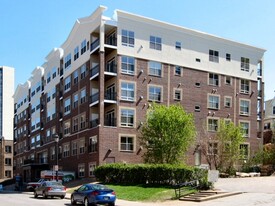 301 Oak Grove St Apartamentos