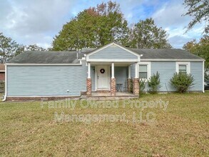 806-B N Magnolia St in Summerville, SC - Building Photo - Building Photo
