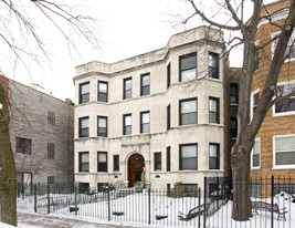 4302-4304 N Kenmore Ave Apartments