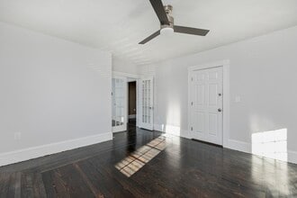 6 Maple Ave in Swampscott, MA - Building Photo - Building Photo