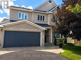 19 Farmfield Crescent in Ottawa, ON - Building Photo