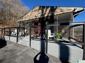 312 Lehigh Dr in Easton, PA - Foto de edificio - Building Photo