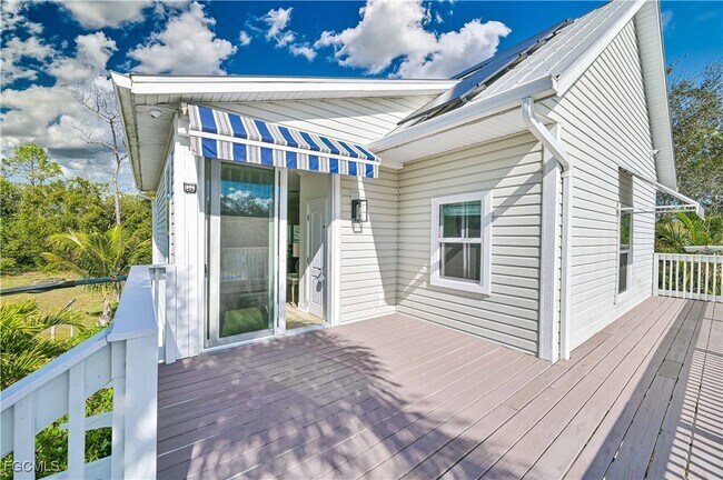 property at 6941 Hunters Rd