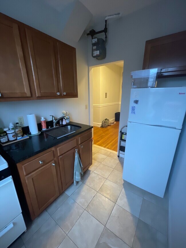 1198 Commonwealth Ave, Unit #12 in Boston, MA - Building Photo - Building Photo