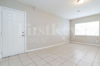 2537 21st Ave SW in Largo, FL - Building Photo - Building Photo