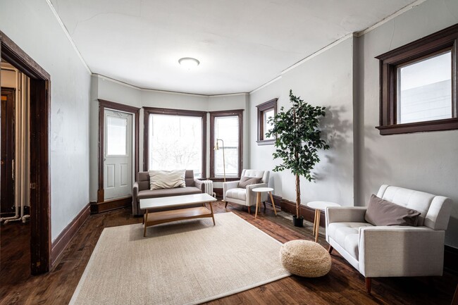 property at 2943 N Maryland Ave