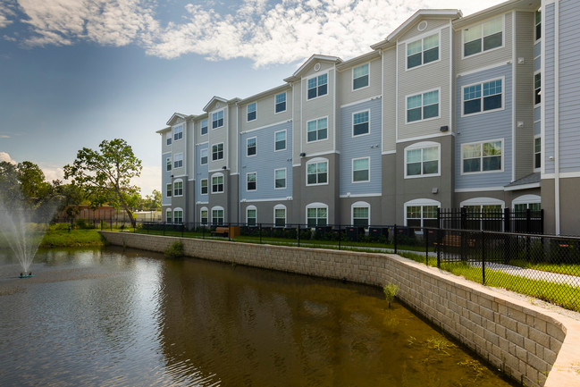 Mary Eaves in Jacksonville, FL - Foto de edificio - Building Photo