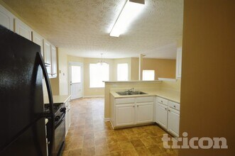 45 Creekview Blvd in Covington, GA - Building Photo - Building Photo