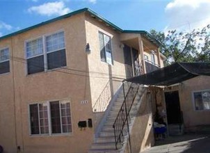 224 W 78th St in Los Angeles, CA - Foto de edificio - Building Photo