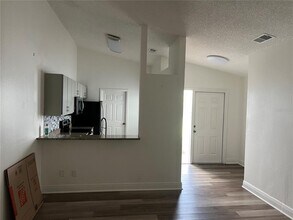 3366 Cloverplace Dr in Palm Harbor, FL - Building Photo - Building Photo