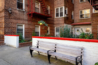 Connecticut Apartments in Rego Park, NY - Building Photo - Building Photo