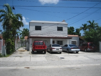 2145 NW 26th St in Miami, FL - Building Photo